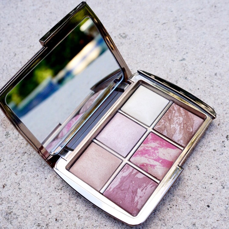 HOURGLASS Ambient Lighting Edit Palette
