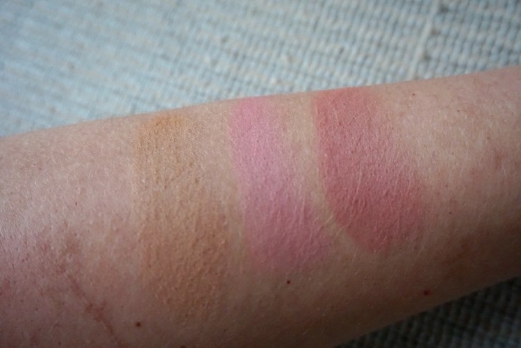 HOURGLASS Ambient Lighting Edit Palette