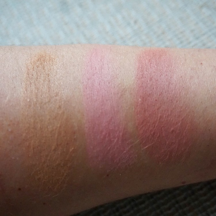 HOURGLASS Ambient Lighting Edit Palette