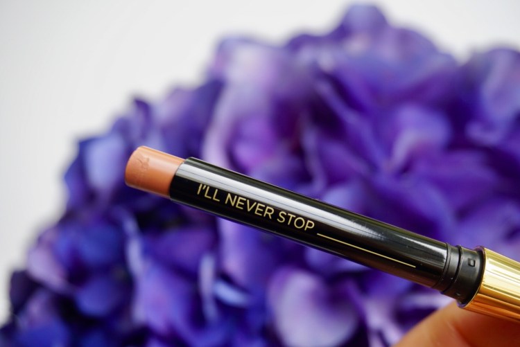 Hourglass Confession Lipstick